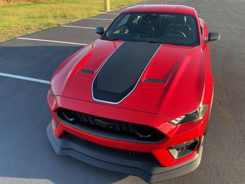 2022 Ford Mustang Mach 1