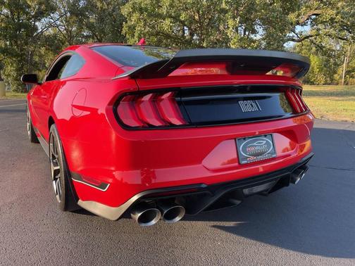 2022 Ford Mustang Mach 1