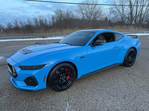 2024 Ford Mustang GT Premium