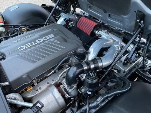 2008 Saturn Sky Red Line