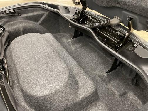 2008 Saturn Sky Red Line