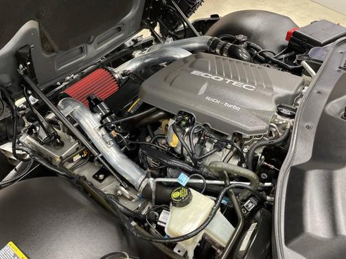 2008 Saturn Sky Red Line