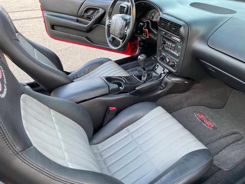 2002 Chevrolet Camaro Z28