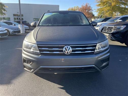 2019 Volkswagen Tiguan 2.0T SE