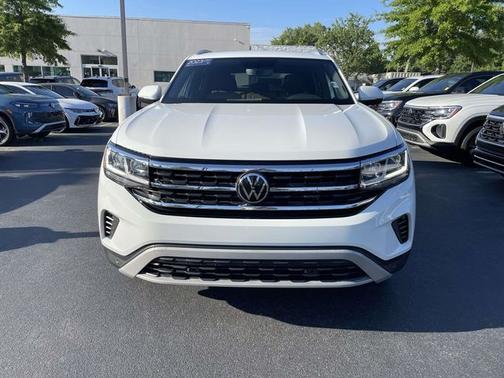 Pure White 2023 Volkswagen Atlas Cross Sport 3.6 V6 SE w/ Technology