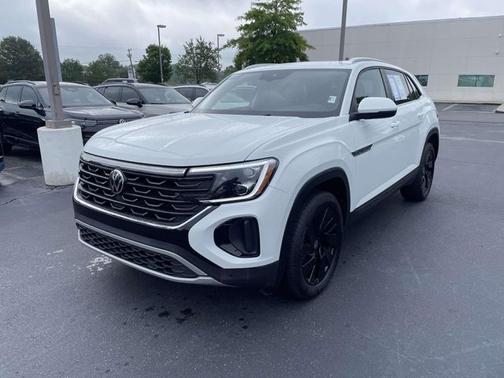 Pure White 2025 Volkswagen Atlas Cross Sport 2.0T SE w/ Technology
