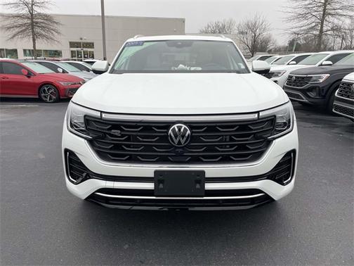 2025 Volkswagen Atlas Cross Sport 2.0T SEL Premium R-Line