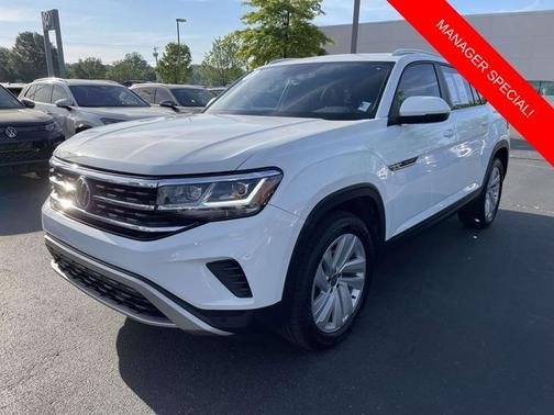 Pure White 2023 Volkswagen Atlas Cross Sport 3.6 V6 SE w/ Technology