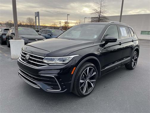 2022 Volkswagen Tiguan 2.0T SEL R-Line