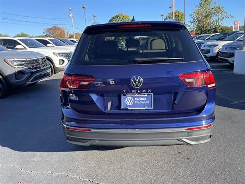 2023 Volkswagen Tiguan 2.0T SE
