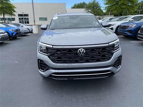 2025 Volkswagen Atlas Cross Sport 2.0T SEL Premium R-Line
