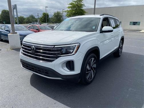 2024 Volkswagen Atlas 2.0T SE