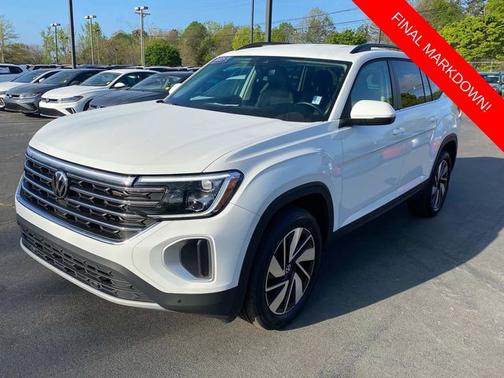 Pure White 2025 Volkswagen Atlas 2.0T SE w/ Technology