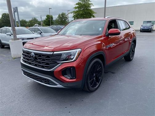 2025 Volkswagen Atlas Cross Sport 2.0T SE w/ Technology