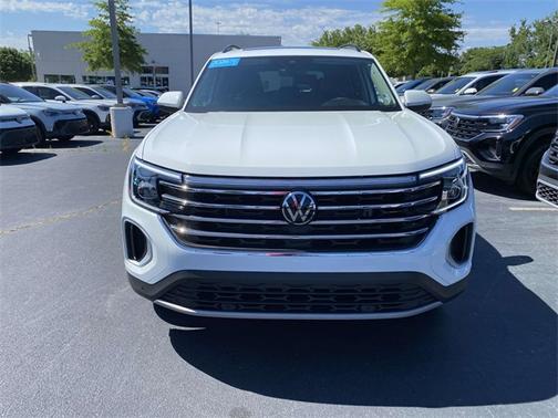 2024 Volkswagen Atlas 2.0T SE w/ Technology