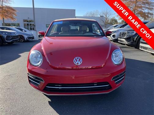 2019 Volkswagen Beetle 2.0T SE