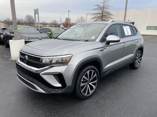 2023 Volkswagen Taos 1.5T SE