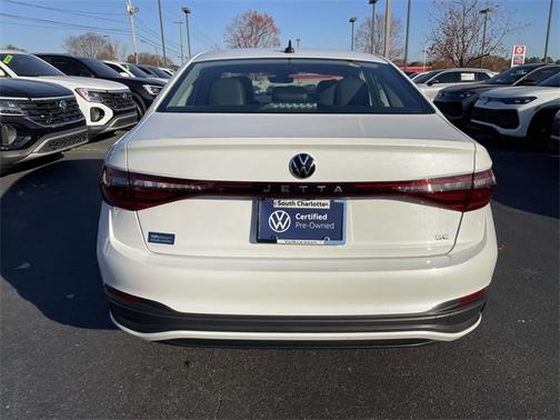 2025 Volkswagen Jetta 1.5T SE