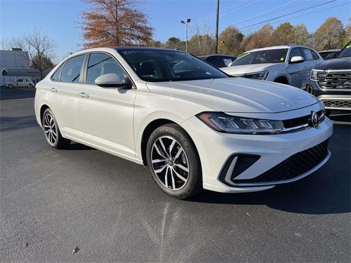 2025 Volkswagen Jetta 1.5T SE