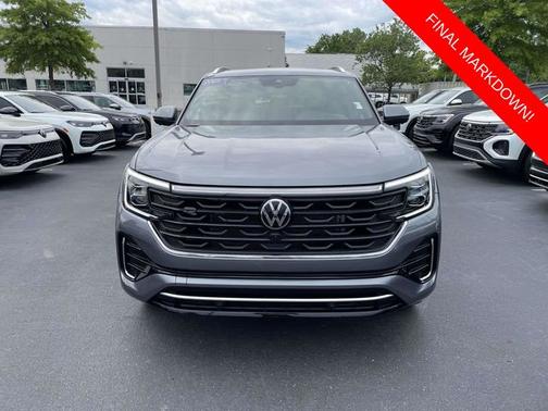 Platinum Gray Metallic 2025 Volkswagen Atlas Cross Sport 2.0T SEL Premium R-Line