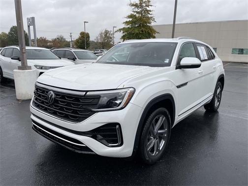 2024 Volkswagen Atlas Cross Sport 2.0T SEL R-Line