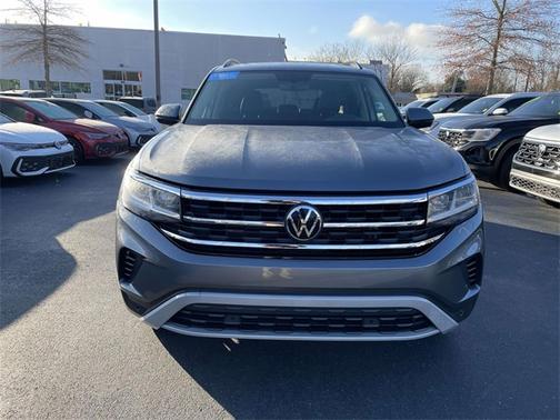 2023 Volkswagen Atlas 2.0T SE w/ Technology