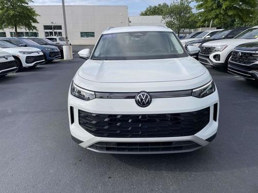 Pure White 2026 Volkswagen Tiguan 2.0T S