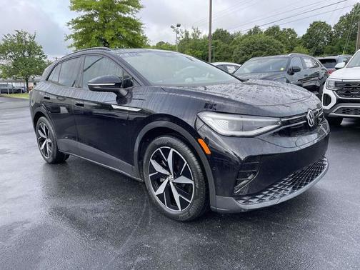 Deep Black Pearl Effect 2023 Volkswagen ID.4 Pro S