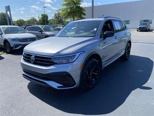 2023 Volkswagen Tiguan 2.0T SE R-Line Black