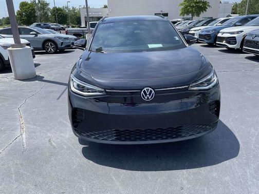 Deep Black Pearl Effect 2023 Volkswagen ID.4 Pro S