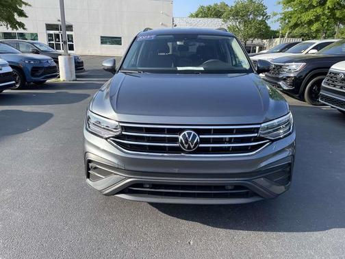 Platinum Gray Metallic 2023 Volkswagen Tiguan 2.0T S