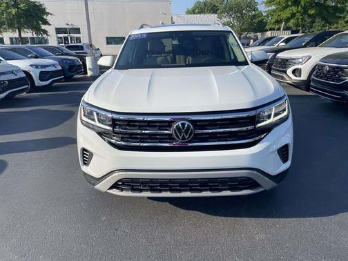 Pure White 2021 Volkswagen Atlas 2.0T SEL