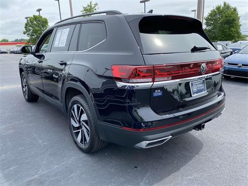 2024 Volkswagen Atlas 2.0T SE w/ Technology