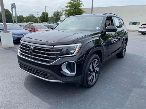 2024 Volkswagen Atlas 2.0T SE w/ Technology