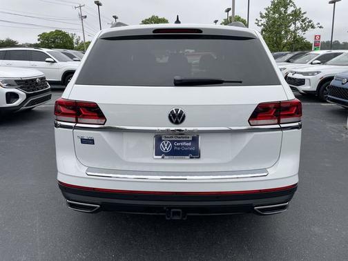 Pure White 2023 Volkswagen Atlas 3.6 SE w/ Technology