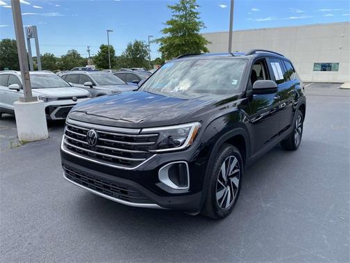 2024 Volkswagen Atlas 2.0T SE w/ Technology