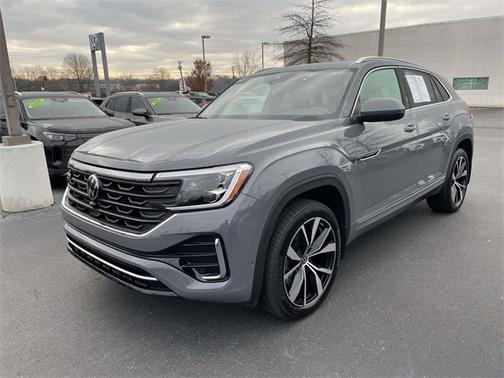 2025 Volkswagen Atlas Cross Sport 2.0T SEL Premium R-Line