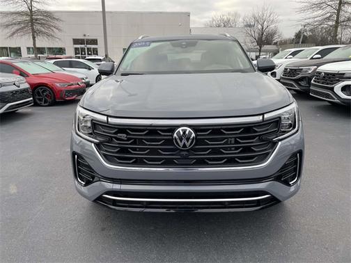2025 Volkswagen Atlas Cross Sport 2.0T SEL Premium R-Line