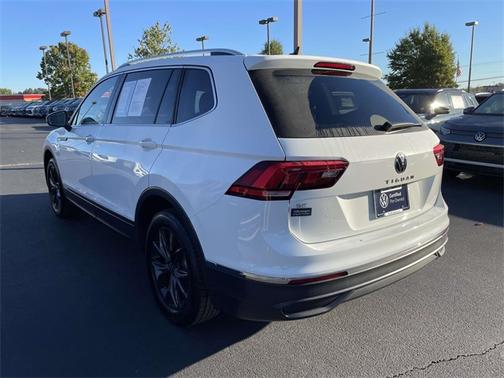 2024 Volkswagen Tiguan 2.0T SE