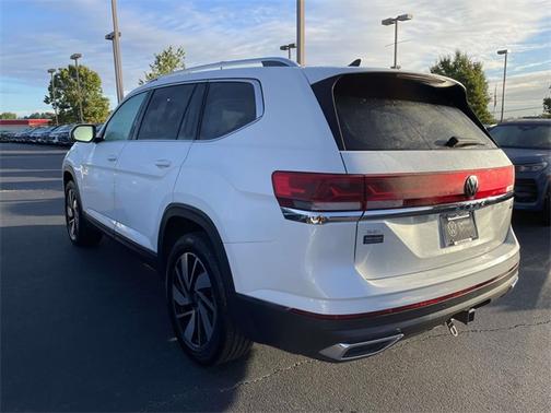 2024 Volkswagen Atlas 2.0T SEL