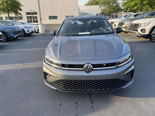 Platinum Gray Metallic 2025 Volkswagen Jetta 1.5T Sport