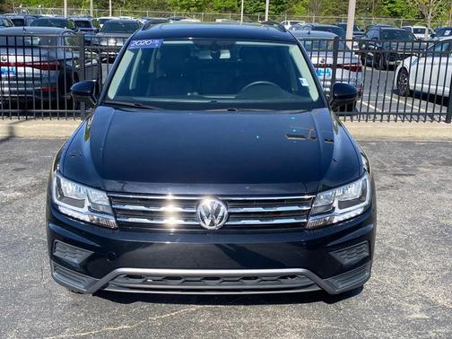 2020 Volkswagen Tiguan 2.0T SE