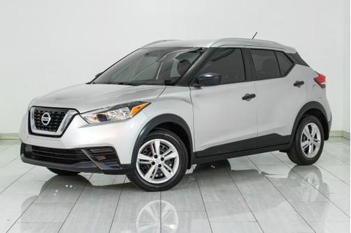 2019 Nissan Kicks S