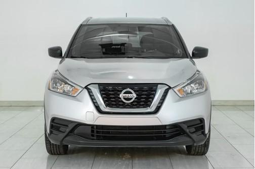 2019 Nissan Kicks S