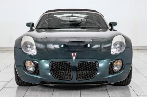 2008 Pontiac Solstice GXP AUTOMATIC LEATHER SEATS LEATHER STEERING WHEEL CRUISE CONTROL ALLOY WHEELS