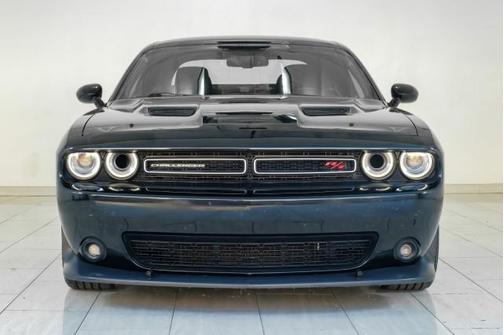 Pitch Black Clearcoat 2015 Dodge Challenger R/T Scat Pack