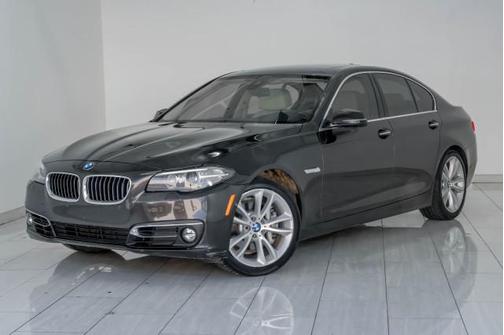 2016 BMW 535 AWD LUXURY LINE DRIVER ASSIST PLUS PREM PKG HEADUP DISPLAY BLIND SPOT ASSIST NAVIGATION