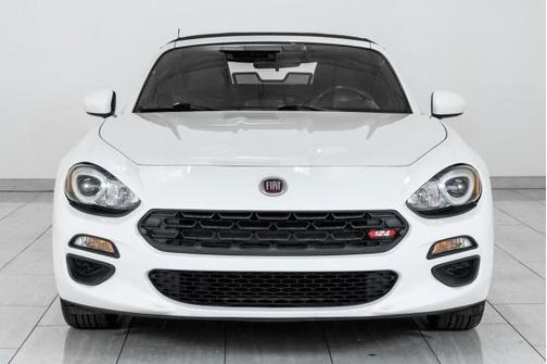 Bianco Gelato White 2017 FIAT 124 Spider Base