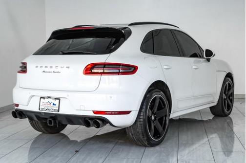 White 2016 Porsche Macan Macan Turbo