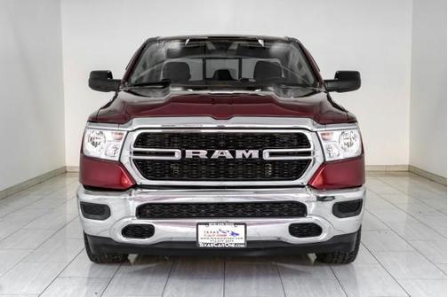 Delmonico Red Pearlcoat 2019 RAM 1500 Tradesman
